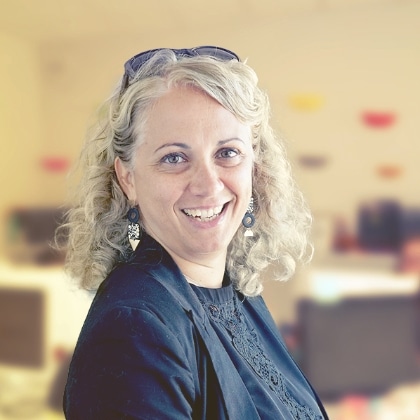 Nathalie, organisatrice de transport à l'international
